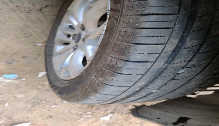 2015 Ford Ecosport TITANIUM 1.5L PETROL, Petrol, Manual, 53,759 km, tyre