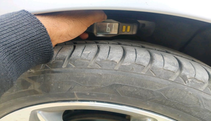 2018 Hyundai Verna 1.6 VTVT SX O, Petrol, Manual, 37,912 km, tyre