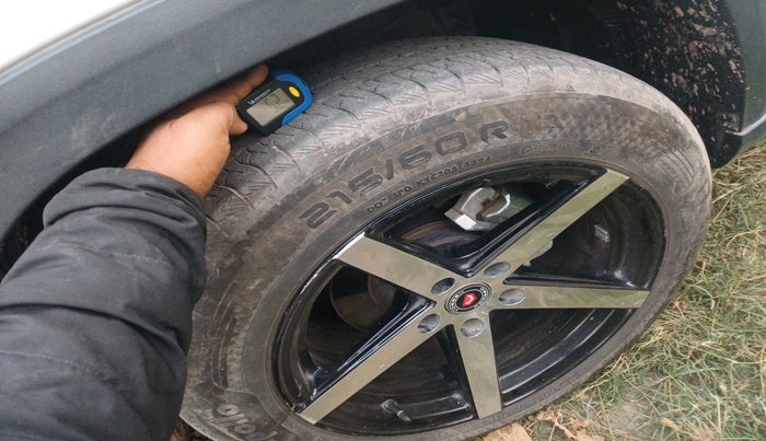 2024 Maruti Grand Vitara DELTA CNG, Petrol, Manual, 16,638 km, tyre