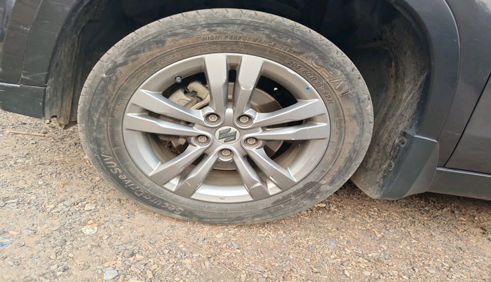 2017 Maruti Vitara Brezza VDI, Diesel, Manual, 60,433 km, tyre