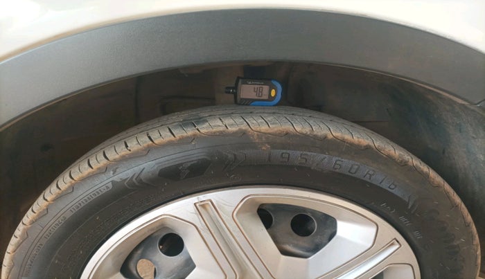 2021 Tata NEXON XMA DIESEL, Diesel, Automatic, 1,92,427 km, tyre