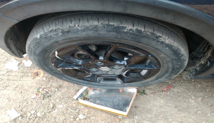 2022 Maruti IGNIS ZETA 1.2 AMT, Petrol, Automatic, 38,222 km, tyre