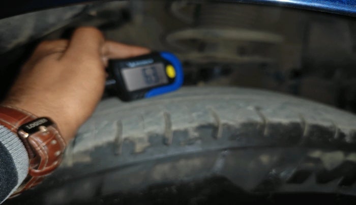 2023 Tata ALTROZ XZA, Petrol, Automatic, 4,897 km, tyre