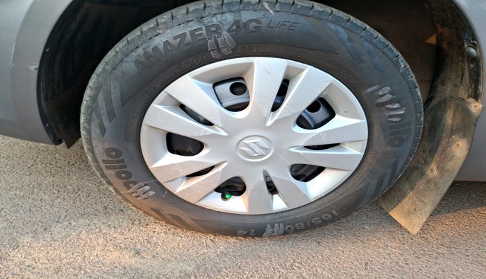 2013 Maruti Swift Dzire VDI, Diesel, Manual, 1,24,110 km, tyre