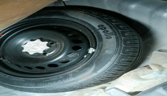 2018 Hyundai Grand i10 SPORTZ AT 1.2 KAPPA VTVT, Petrol, Automatic, 75,360 km, tyre