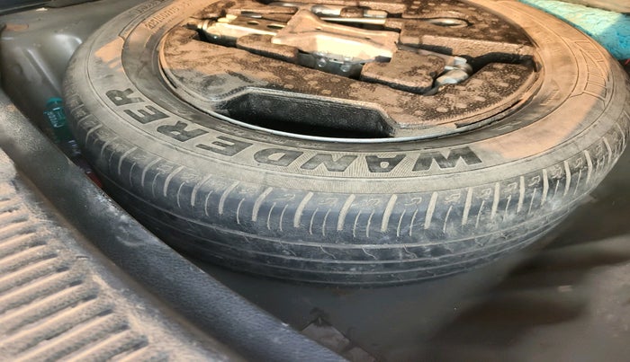 2016 Maruti S Cross SIGMA 1.3, Diesel, Manual, 1,06,570 km, tyre