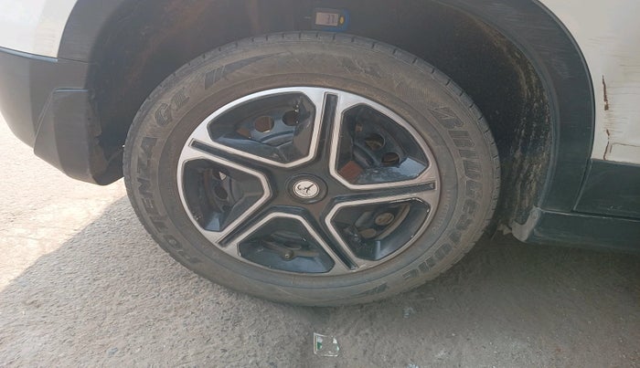 2018 Maruti Vitara Brezza VDI, Diesel, Manual, 1,48,991 km, tyre