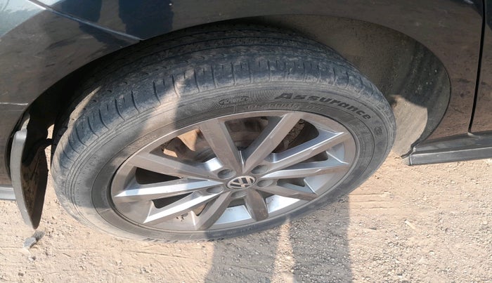 2020 Volkswagen Polo 1.0 GT TSI AT, Petrol, Automatic, 45,325 km, tyre