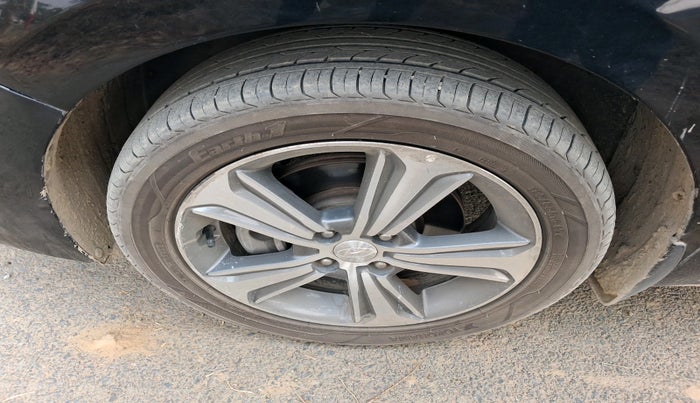 2019 Hyundai Verna 1.6 CRDI SX, Diesel, Manual, 1,13,199 km, tyre