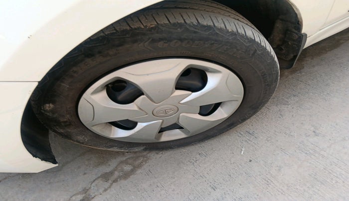 2022 Tata Tiago XT CNG, Petrol, Manual, 78,408 km, tyre