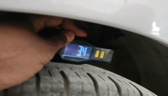 2017 Hyundai Grand i10 MAGNA 1.2 KAPPA VTVT, Petrol, Manual, 65,077 km, tyre