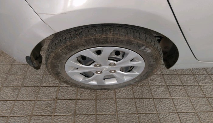 2017 Hyundai Grand i10 MAGNA 1.2 KAPPA VTVT, Petrol, Manual, 65,077 km, tyre