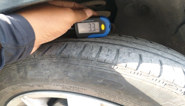 2017 Volkswagen Vento 1.2 TSI HIGHLINE PLUS AT, Petrol, Automatic, 82,199 km, tyre