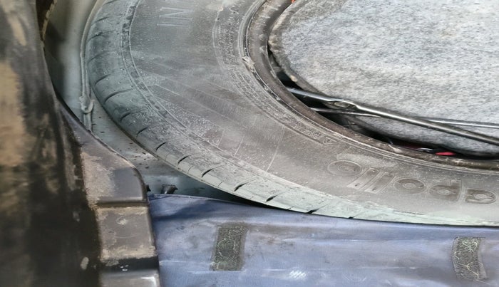 2023 Hyundai VENUE SX 1.5 CRDI, Diesel, Manual, 38,500 km, tyre