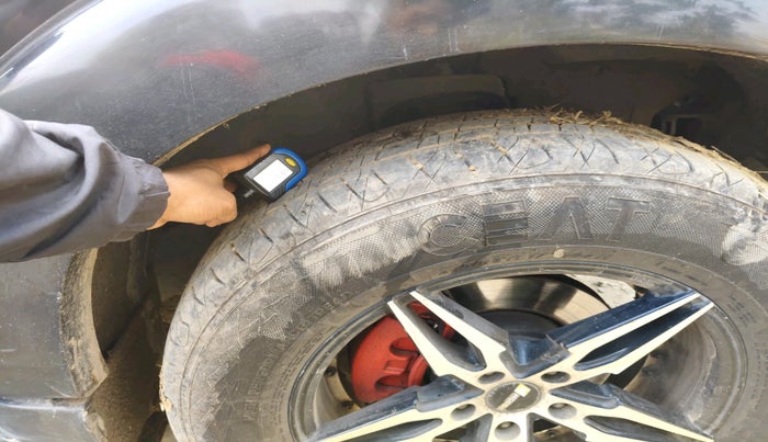 2018 Mahindra Scorpio S7, Diesel, Manual, 49,831 km, tyre