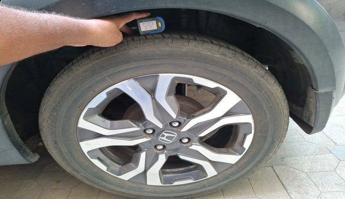 2017 Honda WR-V 1.2L I-VTEC VX MT, Petrol, Manual, 26,861 km, tyre