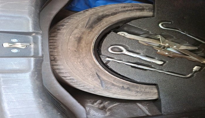 2017 Honda WR-V 1.2L I-VTEC VX MT, Petrol, Manual, 26,861 km, tyre