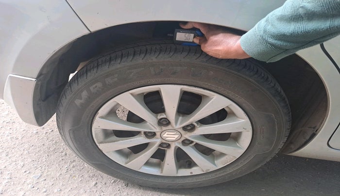 2012 Maruti Ertiga ZXI, Petrol, Manual, 59,283 km, tyre