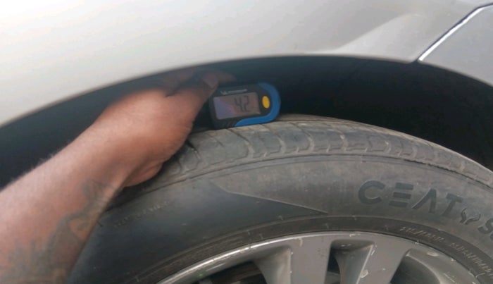 2018 Hyundai New Elantra 1.6 SX (O) AT DIESEL, Diesel, Automatic, 81,234 km, tyre