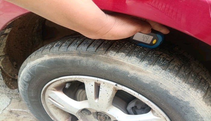 2011 Hyundai i20 SPORTZ 1.2, Petrol, Manual, 97,397 km, tyre