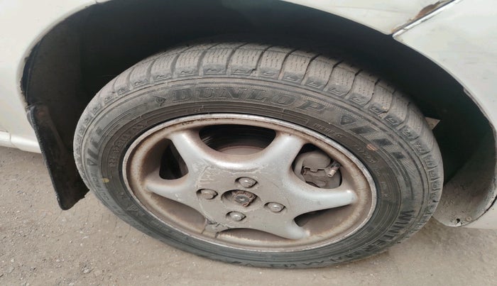 2013 Hyundai Santro Xing GL PLUS, Petrol, Manual, 1,40,531 km, tyre