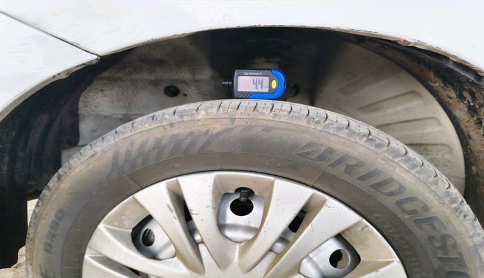 2017 Maruti Wagon R 1.0 LXI CNG, Petrol, Manual, 80,890 km, tyre