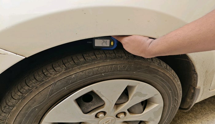 2015 Hyundai Xcent S 1.2, Petrol, Manual, 55,501 km, tyre