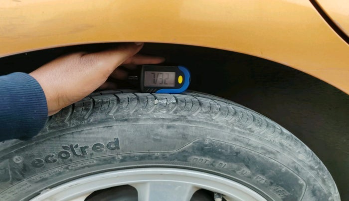 2011 Nissan Micra XV PETROL, Petrol, Manual, 48,998 km, tyre