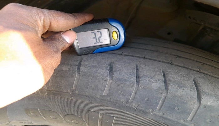 2020 Hyundai Creta E 1.5 PETROL, Petrol, Manual, 32,964 km, tyre