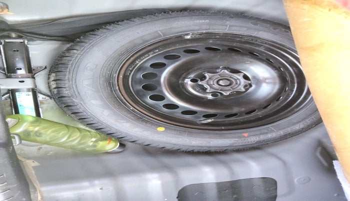 2019 Hyundai Grand i10 SPORTZ 1.2 KAPPA VTVT, Petrol, Manual, 44,650 km, tyre