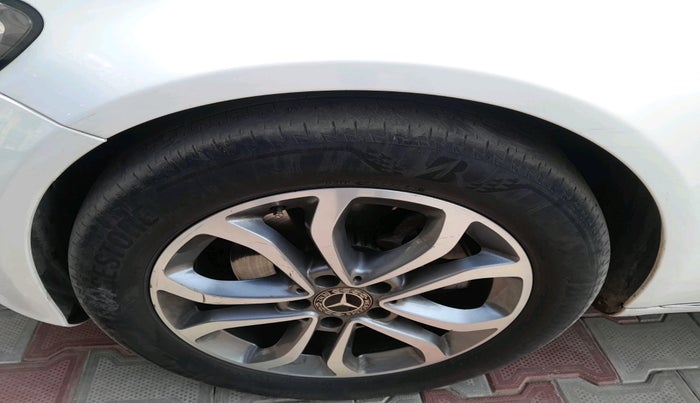 2017 Mercedes Benz C Class C 220 CDI AVANTGARDE, Diesel, Automatic, 54,008 km, tyre