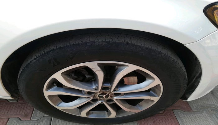 2017 Mercedes Benz C Class C 220 CDI AVANTGARDE, Diesel, Automatic, 54,008 km, tyre