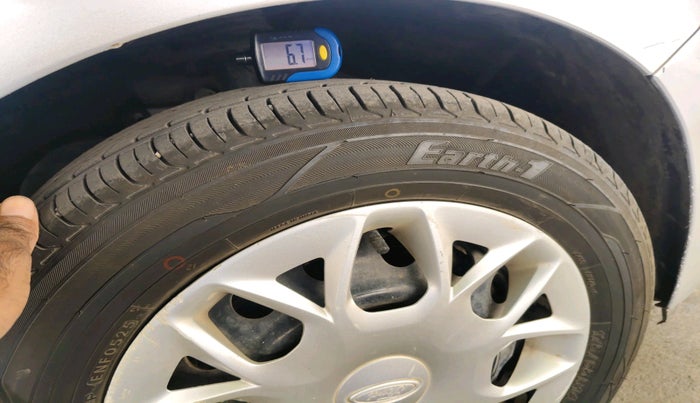 2015 Ford Figo Aspire TREND 1.5 DIESEL, Diesel, Manual, 1,15,860 km, tyre