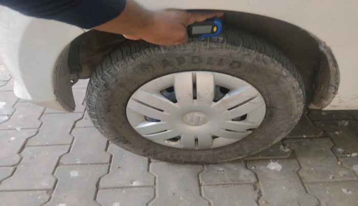 2012 Maruti Alto 800 LXI, Petrol, Manual, 54,375 km, tyre