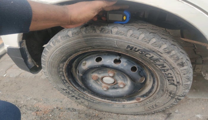 2012 Maruti Alto 800 LXI, Petrol, Manual, 54,375 km, tyre