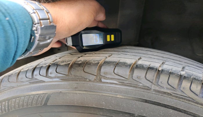 2023 Tata NEXON XZA PLUS SUNROOF PETROL, Petrol, Automatic, 8,333 km, tyre