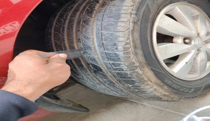 2012 Hyundai i20 SPORTZ 1.2, Petrol, Manual, 68,125 km, tyre