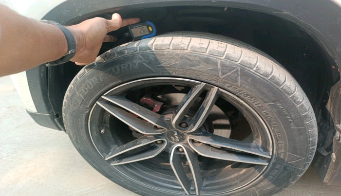 2019 Maruti Vitara Brezza LDI, Diesel, Manual, 55,285 km, tyre