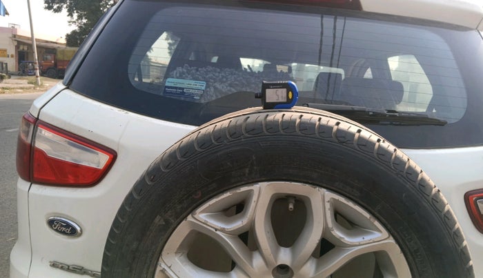 2016 Ford Ecosport TITANIUM 1.5L DIESEL, Diesel, Manual, 1,06,624 km, tyre