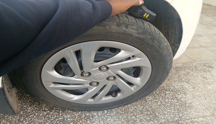 2021 Hyundai AURA S 1.2, Petrol, Manual, 20,823 km, tyre