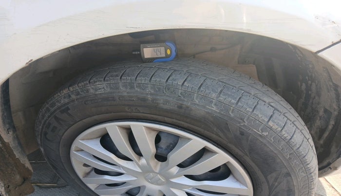 2017 Maruti Swift Dzire VDI, Diesel, Manual, 1,08,950 km, tyre