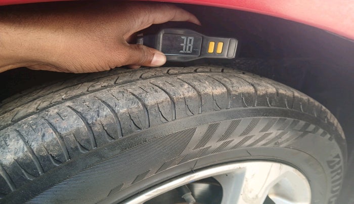 2015 Maruti Celerio ZXI (O), Petrol, Manual, 96,897 km, tyre