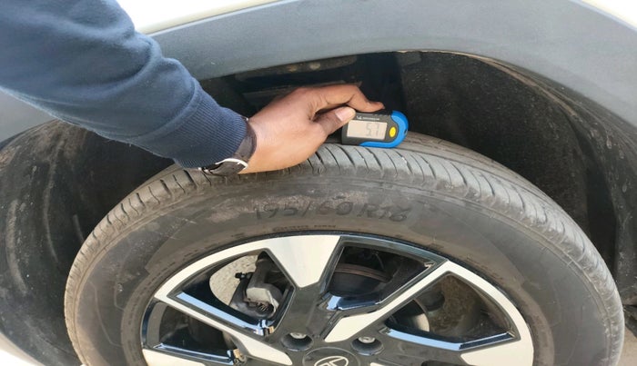 2024 Tata PUNCH Adventure Plus (S), Petrol, Manual, 4,865 km, tyre