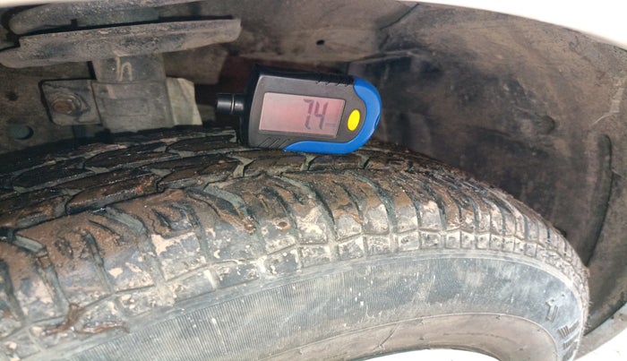 2014 Maruti Swift VXI, Petrol, Manual, 25,882 km, tyre