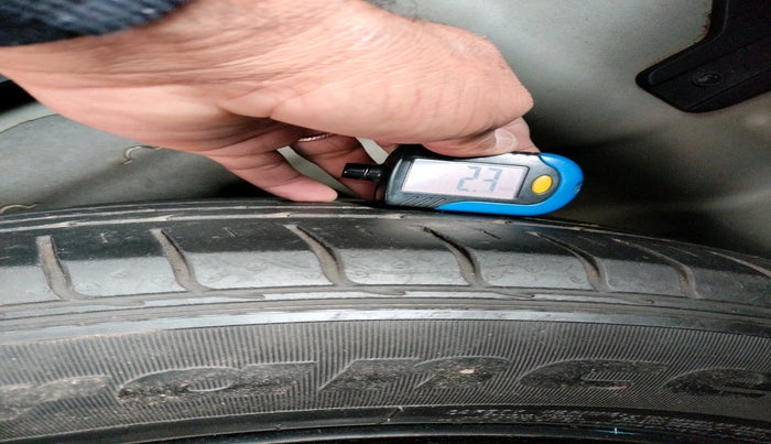 2016 Hyundai Creta SX 1.6 DIESEL, Diesel, Manual, 1,36,023 km, tyre