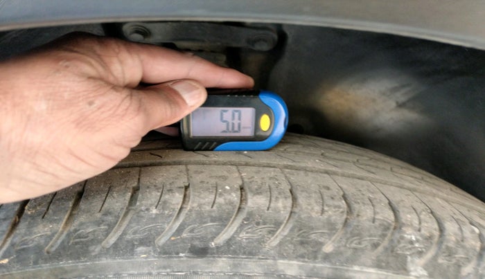 2016 Hyundai Creta SX 1.6 DIESEL, Diesel, Manual, 1,36,023 km, tyre