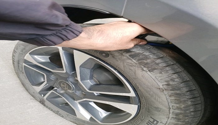 2018 Tata TIGOR XZ (O) PETROL, Petrol, Manual, 54,982 km, tyre