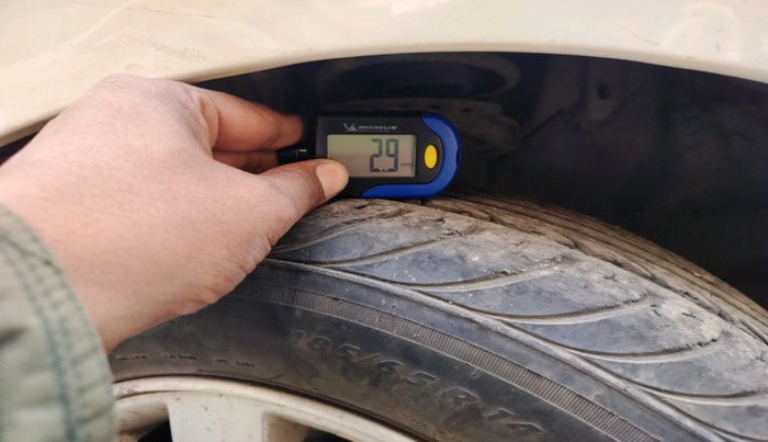 2013 Hyundai i20 SPORTZ 1.2, Petrol, Manual, 44,775 km, tyre