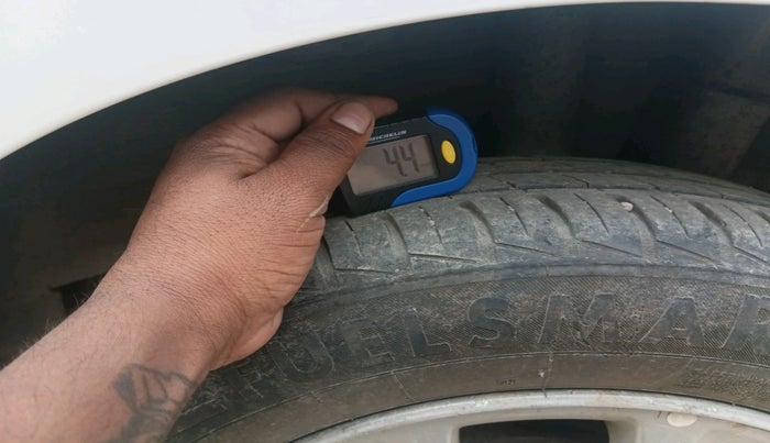 2014 Hyundai Grand i10 ASTA AT 1.2 KAPPA VTVT, Petrol, Automatic, 71,088 km, tyre