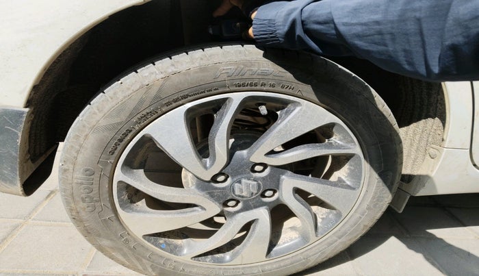 2021 Maruti Baleno ZETA PETROL 1.2, Petrol, Manual, 16,170 km, tyre